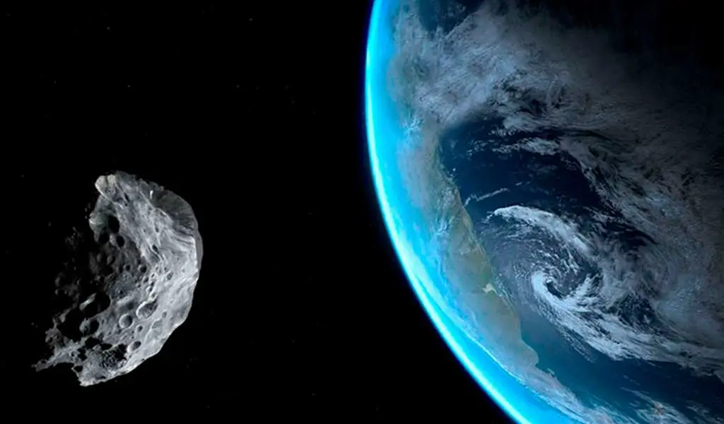 Detectan una pequeña luna que podría chocar contra la tierra en el año 2075
