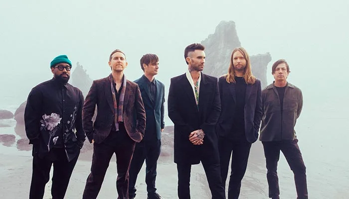 Maroon 5 rompe el silencio musical con 'Middle Ground', su primer sencillo en dos años
