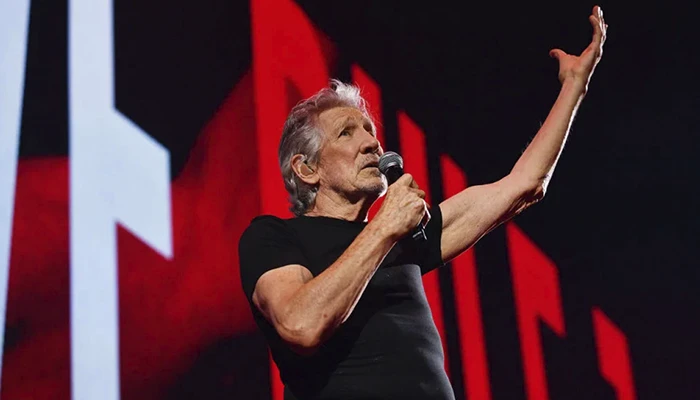 Roger Waters rinde emotivo homenaje a las víctimas de protestas en Lima
