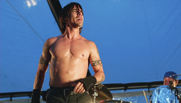 La vida del Anthony Kiedis vocalista de Red Hot Chili Peppers se llevará a la pantalla grande
