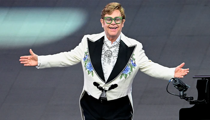 Elton John subasta su colección por un valor estimado de 10 millones de dólares