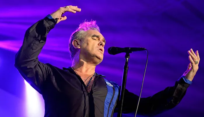 Morrissey cancela su gira latinoamericana por motivos de salud
